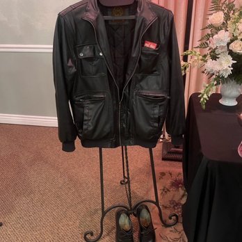 Falconer Funeral Home - Some of my Dad's favorite things - Funeral Services & Cemeteries Near Me - Gilbert, Arizona Falconer Funeral Home - Some of my Dad's favorite things - Funeral Services & Cemeteries Near Me - Gilbert, Arizona