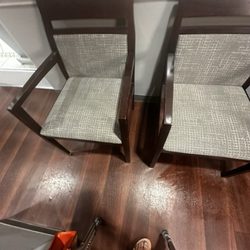 Charter Radiology - The waiting area where I sat