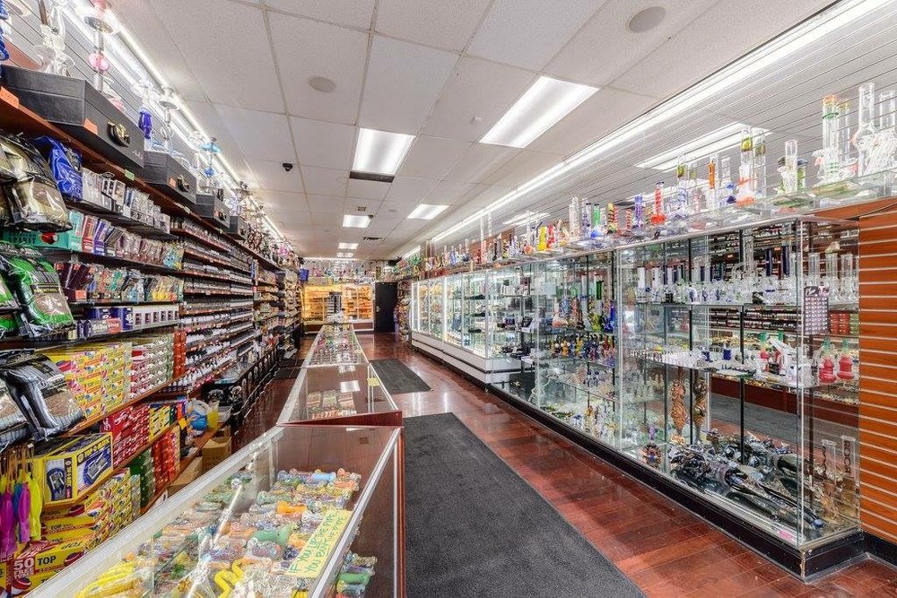 ROYAL TOBACCO 2835 Hennepin Ave S, Minneapolis, Minnesota Tobacco