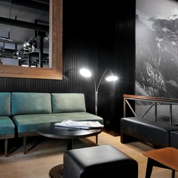 Diurno - Zona alta espejo - Breakfast & Brunch Near Me - Madrid, M