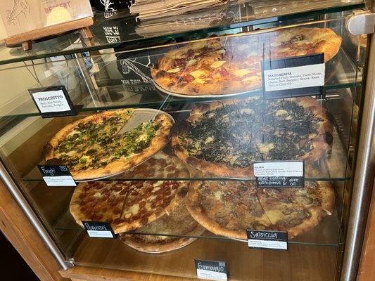 GIOIA Pizzeria by null