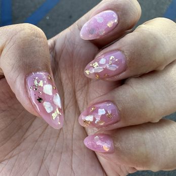 Nail Star VK - Pink with seashells and gold foil - Nail Salons Near Me - Monterey Park, California
