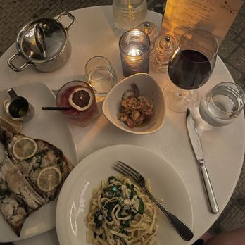 Le Petit Paris - Lemon Linguine with side of shrimp. - French Near Me - Los Angeles, California