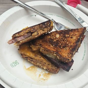 Beachin’ Biscuits - Toasted spam sammy - Breakfast & Brunch Near Me - Pismo Beach, California