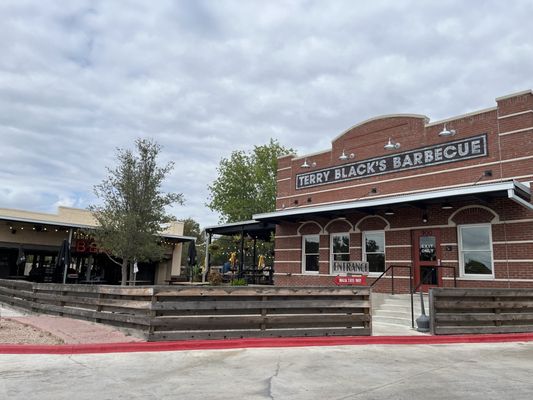 Terry Black's Barbecue Lockhart by null