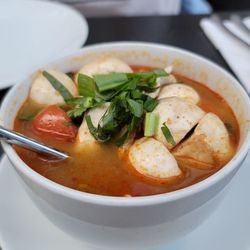 Zab Zaab Thai Cuisine - Tom yum soup w chicken