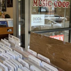 Music Coop - Dogs allowed