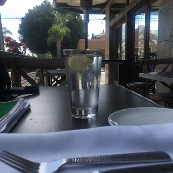 Panxa Cocina - Nice day to outside brunch.... mamas special coming up with a side of short rib because I don't do pork. Good music also - Cocktail Bars Near Me - Long Beach, California Panxa Cocina - Nice day to outside brunch.... mamas special coming up with a side of short rib because I don't do pork. Good music also - Cocktail Bars Near Me - Long Beach, California