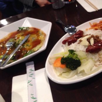 Dolphin Bay - Taiwanese Near Me - Boston, Massachusetts