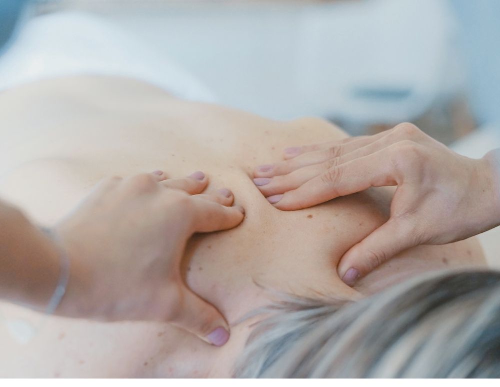GC Massage Lab Logo