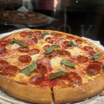 Truly Pizza - Glute Free Pepperoni Pizza. It's better than the Regular Pizza. More Flavor - Pizza Near Me - Dana Point, California