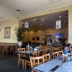 Pho Duy 6 - Broomfield - Inside of restaurant