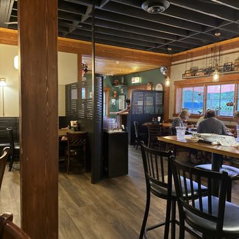 Wheelhouse Craft Pub And Kitchen - Inside - Pubs Near Me - Decatur, Georgia Wheelhouse Craft Pub And Kitchen - Inside - Pubs Near Me - Decatur, Georgia