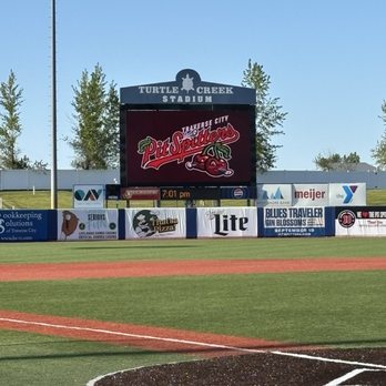 Traverse City Pit Spitters - Stadiums & Arenas Near Me - Traverse City, Michigan