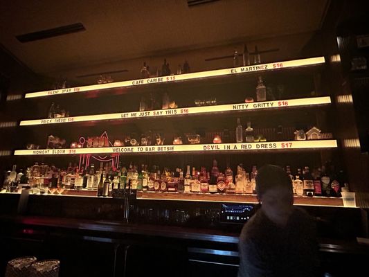 Bar Betsie by null