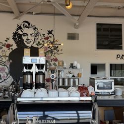 Honeybee Coffee - Coffee machine