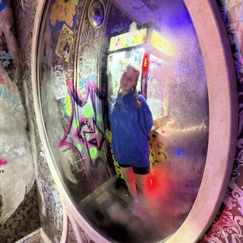 The Real Unreal - Meow Wolf - Selfie Spot - Art Museums Near Me - Grapevine, Texas