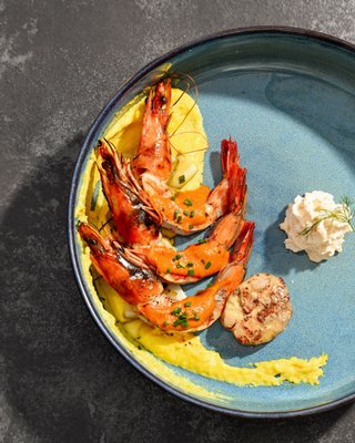 Brown's Beach House by null