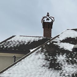 Stewart Inn - The neighbor house roof detail , awesome!