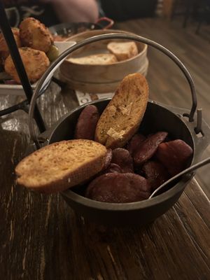 Mompou Tapas Bar & Restaurant by null