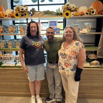 Albert's Petite Sweets - Chef Albert hanging out with me and my sister at the Partake Collective - Desserts Near Me - Long Beach, California