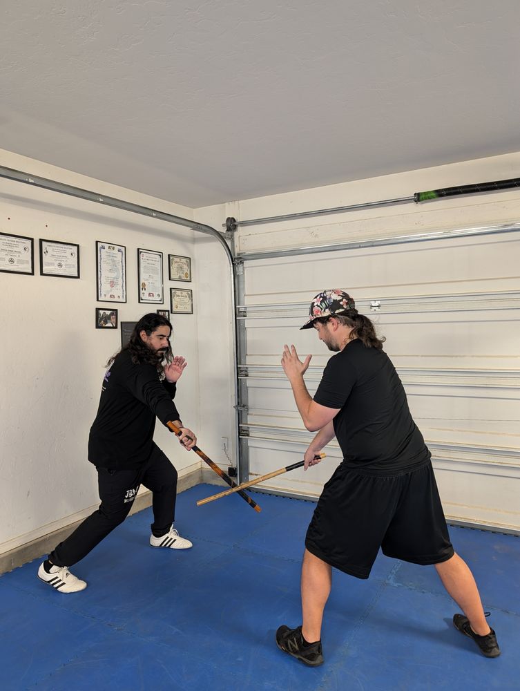 iStance Self Defense & Martial Arts Logo
