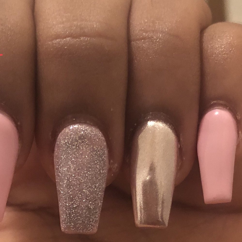 LV Nails & Spa - Pointer finger leans to the right - Waxing Near Me - Kirkland, Washington LV Nails & Spa - Pointer finger leans to the right - Waxing Near Me - Kirkland, Washington