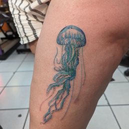 Color only jellyfish by Lincoln Color only jellyfish by Lincoln