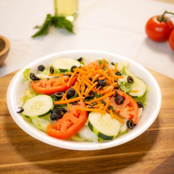 Pizza Bianco - House Salad: Lettuce, cucumbers, spinach, tomatoes, carrots and black olives - Pizza Near Me - Sunny Isles Beach, Florida Pizza Bianco - House Salad: Lettuce, cucumbers, spinach, tomatoes, carrots and black olives - Pizza Near Me - Sunny Isles Beach, Florida