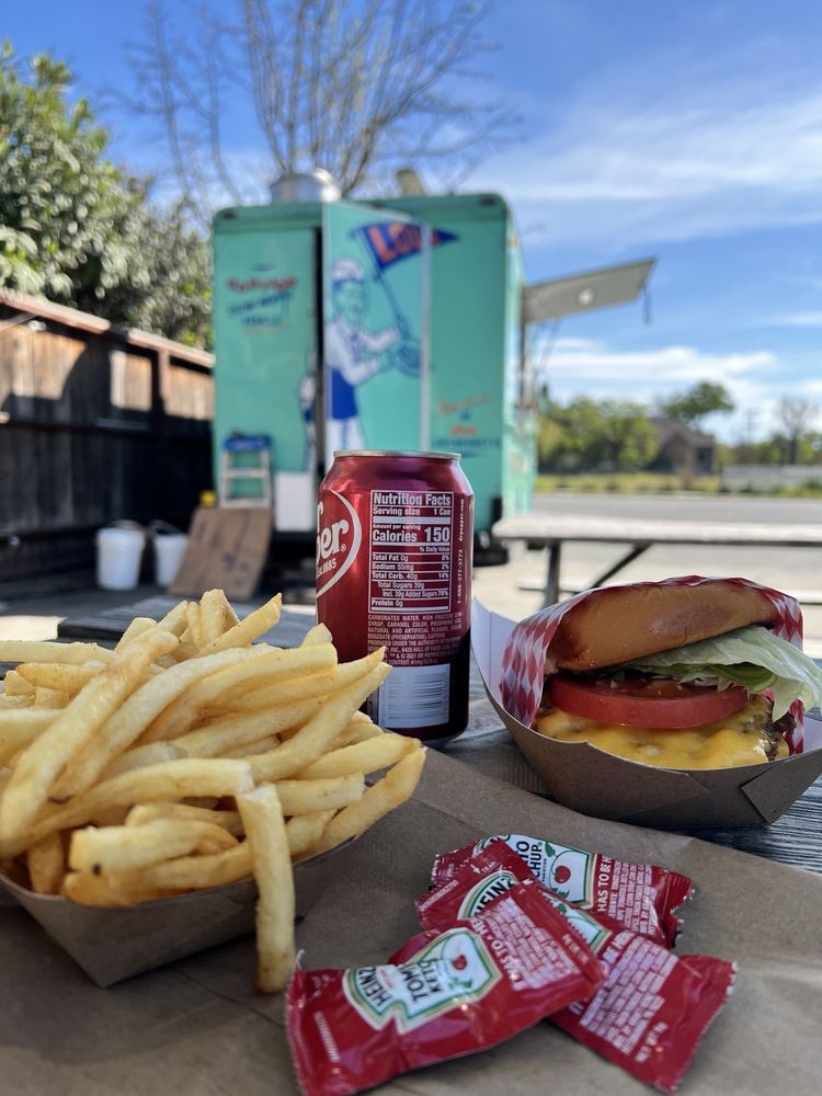 Little Lou's