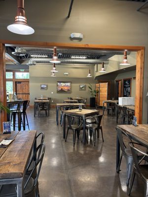 Telaya Wine Co. by null