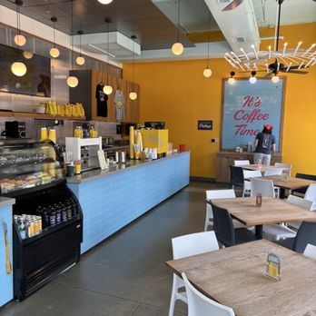 French Truck Coffee - Main area - Coffee & Tea Near Me - Memphis, Tennessee French Truck Coffee - Main area - Coffee & Tea Near Me - Memphis, Tennessee