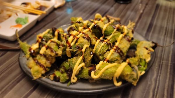 Umi Sushi and Oyster Bar by null