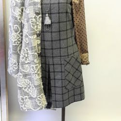 Almari - Ein Beispiel aus unserer Second Hand / Vintage Damenmode Auswahl