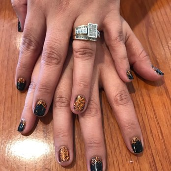 X-Quisite Nails - Nail Salons Near Me - Aurora, Illinois