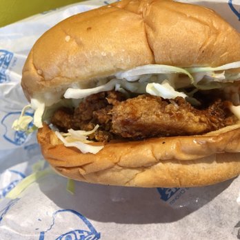 Hot Star - Chicken patty in their regular sandwiches are thin. If your appetite is bigger than a bird's, order their bigger sandwiches. - Chicken Wings Near Me - San Fernando, PAM