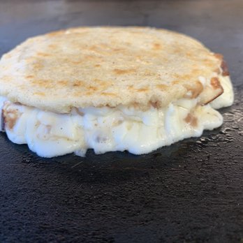 El Carreton - Beans w/cheese - Food Trucks Near Me - Denver, Colorado El Carreton - Beans w/cheese - Food Trucks Near Me - Denver, Colorado