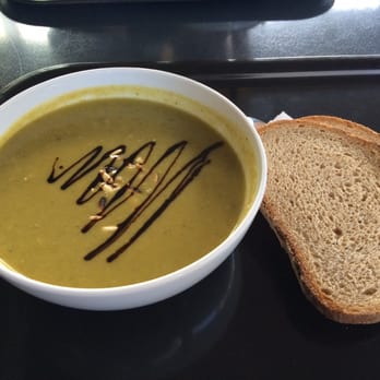 Bistro Chez Toni - Gemüse Suppe mit Pinienkernen (veggie soup with pine nuts) = CHF 7.50 - Bistros Near Me - Zürich, ZH Bistro Chez Toni - Gemüse Suppe mit Pinienkernen (veggie soup with pine nuts) = CHF 7.50 - Bistros Near Me - Zürich, ZH