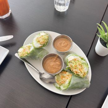 Thai Joint - Tofu Fresh Spring Rolls - Thai Near Me - San Diego, California