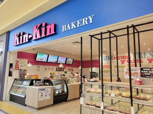 Dixie Outlet Mall by null