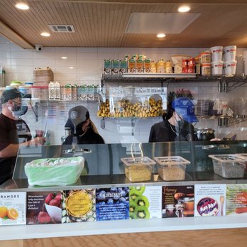 Baya Bar - Acai & Smoothie Shop - Juice Bars & Smoothies Near Me - Brooklyn, New York