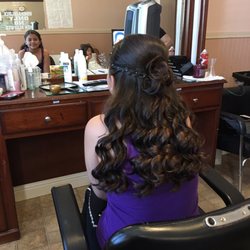 Roshni Beautycare - Hardeep did a beautiful job on my daughter's hair for her First Communion.