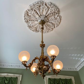 Andrew Low House - Original chandelier was the first gas lamp. Also, one of the first houses with gas lamps. - Museums Near Me - Savannah, Georgia Andrew Low House - Original chandelier was the first gas lamp. Also, one of the first houses with gas lamps. - Museums Near Me - Savannah, Georgia