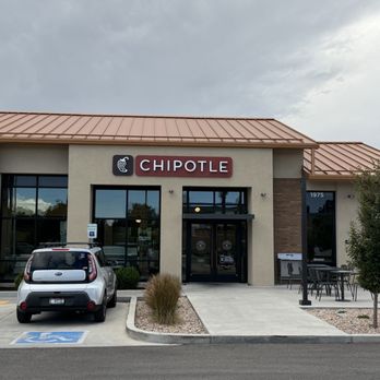 Chipotle Mexican Grill - Store front - Fast Food Near Me - Syracuse, Utah Chipotle Mexican Grill - Store front - Fast Food Near Me - Syracuse, Utah