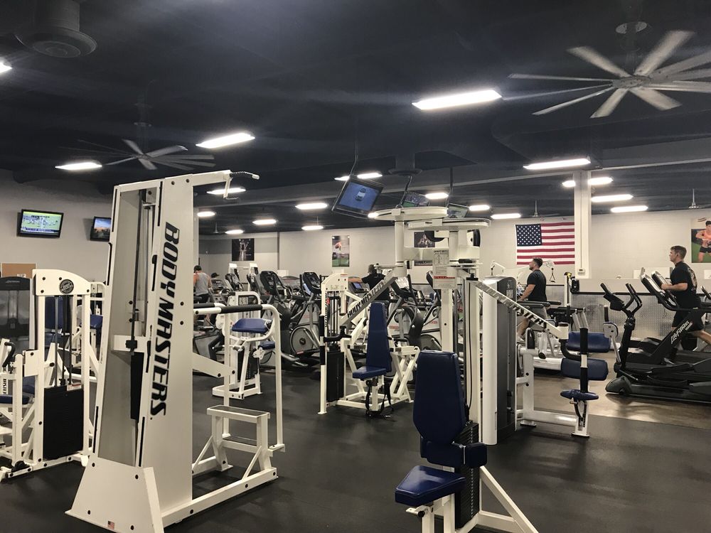 INDEPENDENCE GYM 42 Photos & 104 Reviews Gyms 2980 N Hayden Rd