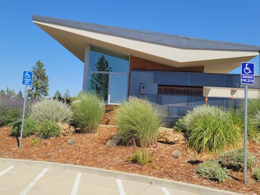 Iron Hub Winery by null