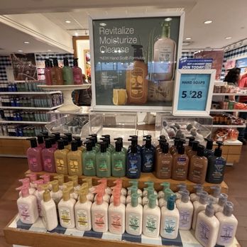 Bath & Body Works - Cosmetics & Beauty Supply Near Me - Orange, California
