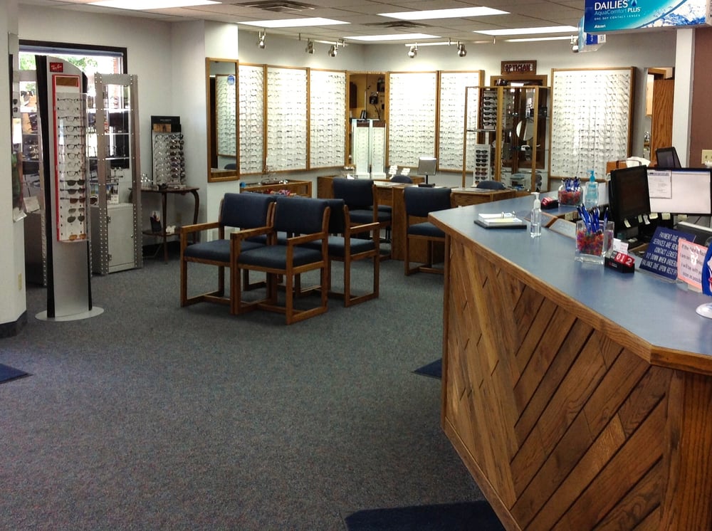 SPEARFISH EYE CARE CENTER Updated May 2024 12 Photos 1710 North
