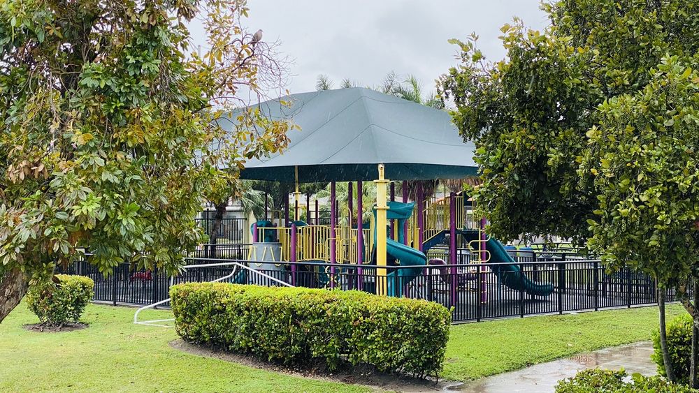 Normandy Isle Park & Pool Image