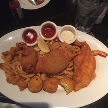 Babin's Seafood House - Fried seafood platter - Seafood Near Me - Katy, Texas